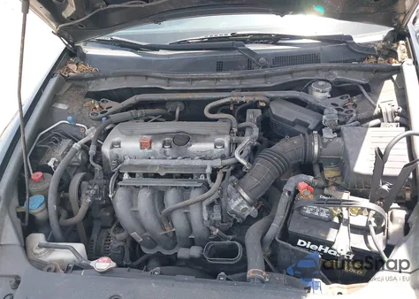 2011 Honda Accord 2.4 Ex-L from USA, damaged, VIN 1HGCP2F81BA037994